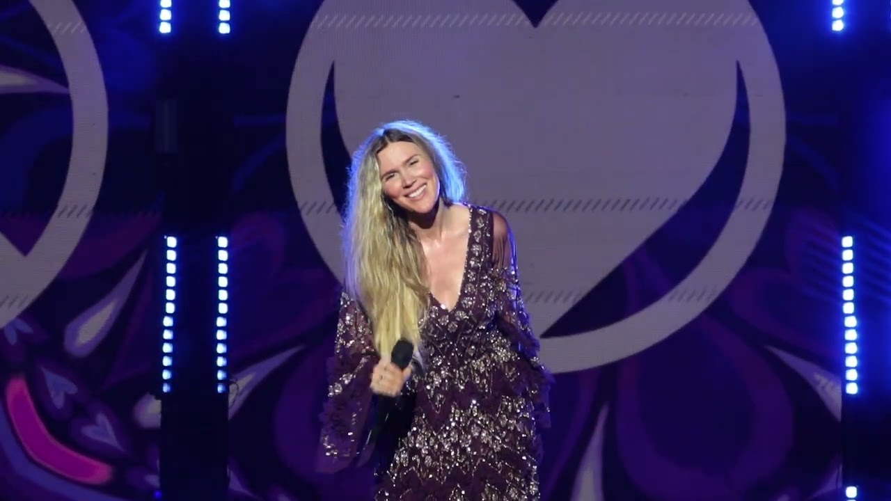 Joss Stone - Right To Be Wrong (Live at Ombak Festival 2025)