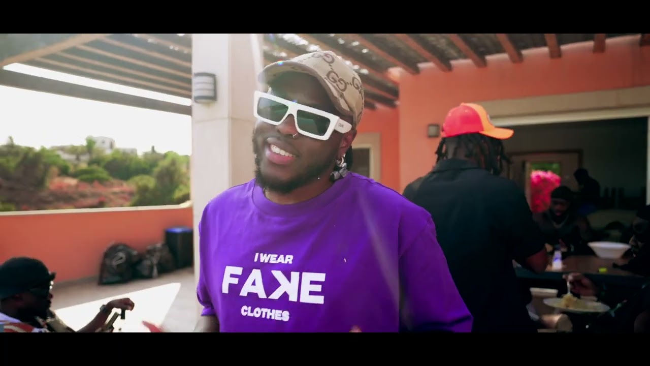 Larso la P - Portim&atilde;o ( Clip Officiel )