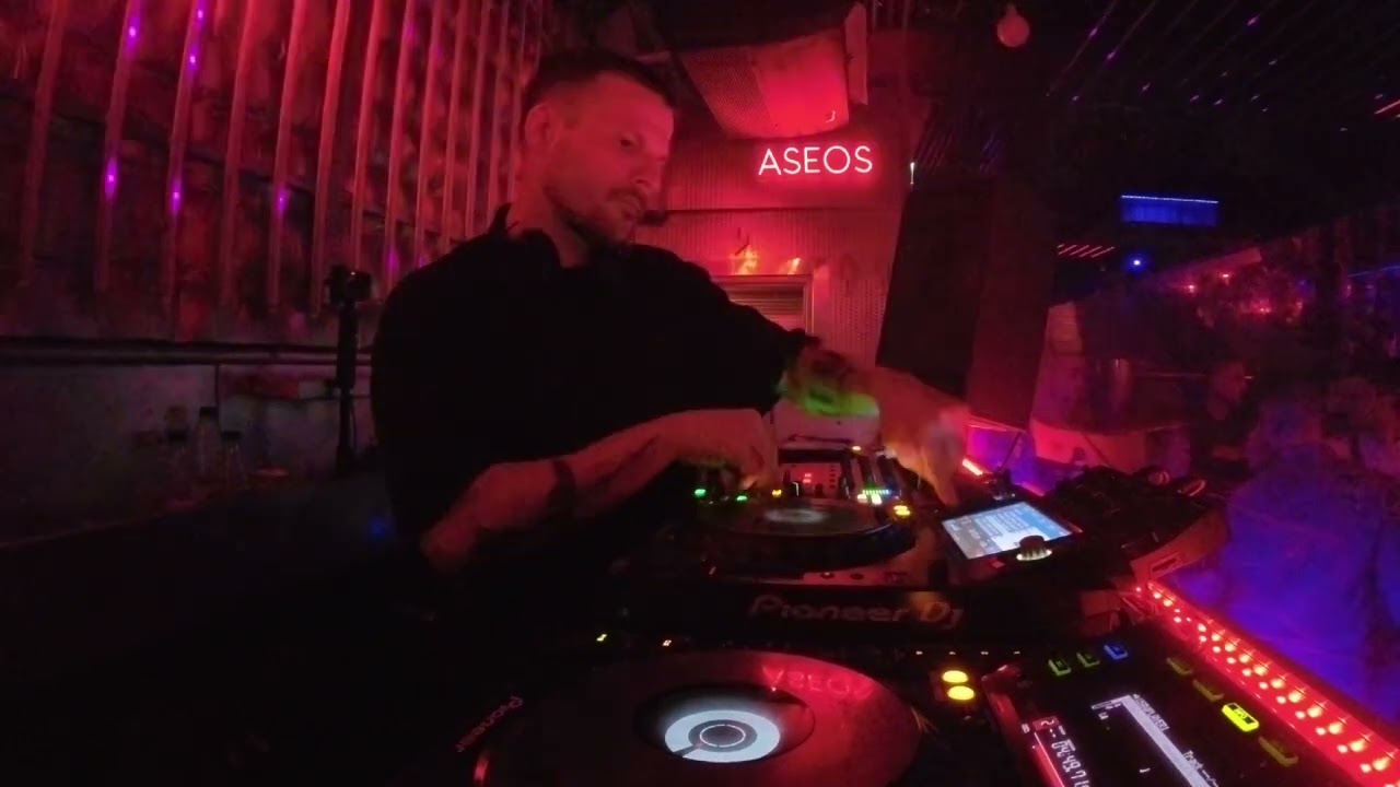 BERNNA PRIETTO @ MINICLUB (VALENCIA)