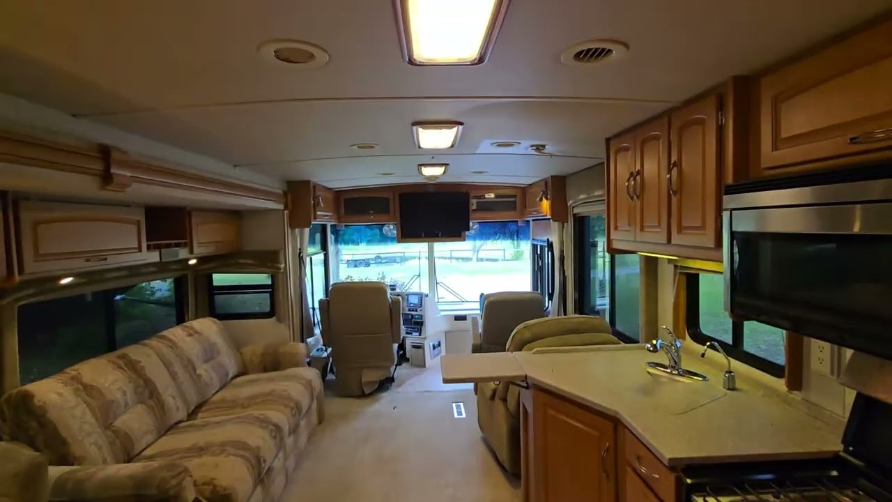 2005 Itasca Meridian 36G Winnebago Journey full detailed walkaround walkthrough tour