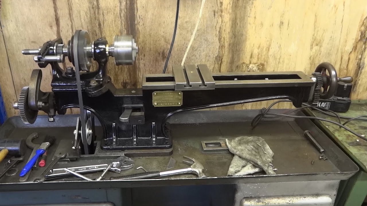 1906 Drummond Brothers Lathe (running)