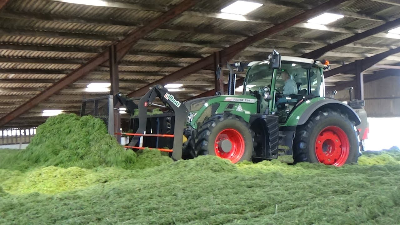 Silage 2022 - Buckraking on the Pit with Fendt 724 & John Deere 6130M & Holaras Compactor