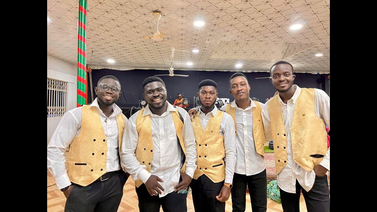 DERRICK MHERDA ON THIS HOT GHANAIAN PRAISE