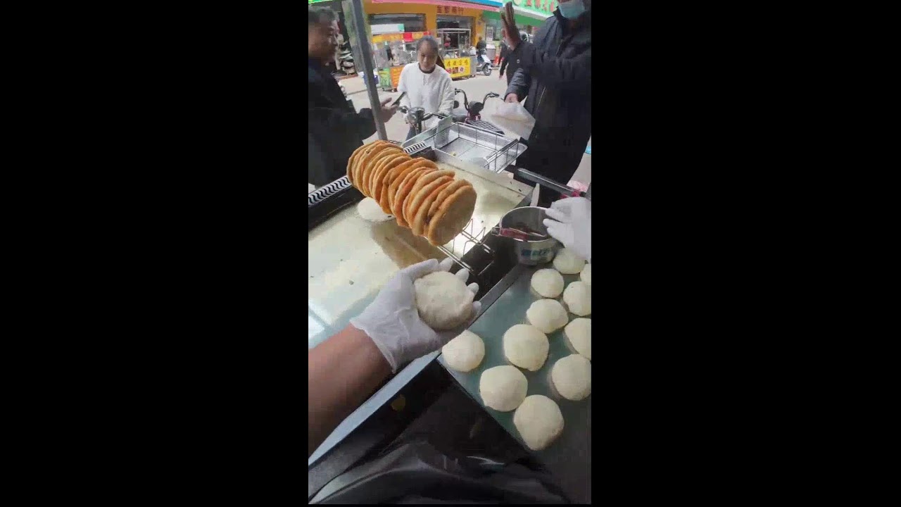 First-Person Oil Pancake Frying | Crisp Golden Breads | No Commentary