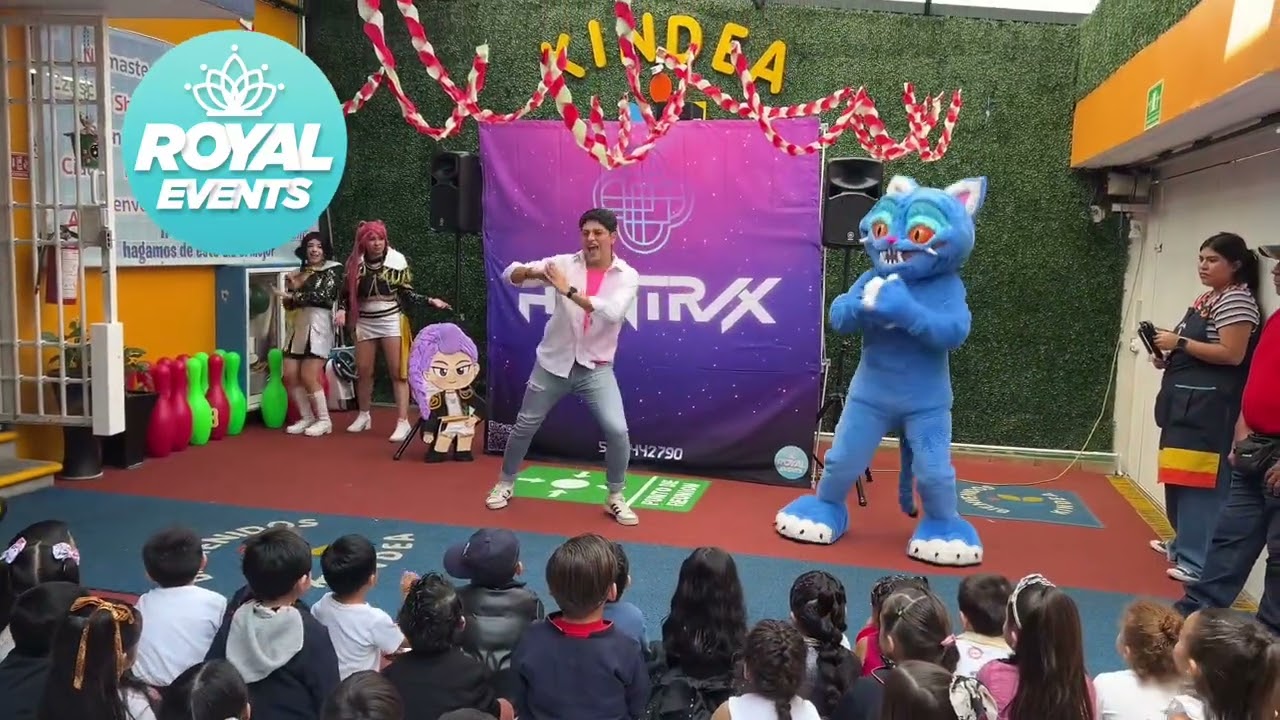 Show Guerreras K-Pop Huntrix Royal Events. 