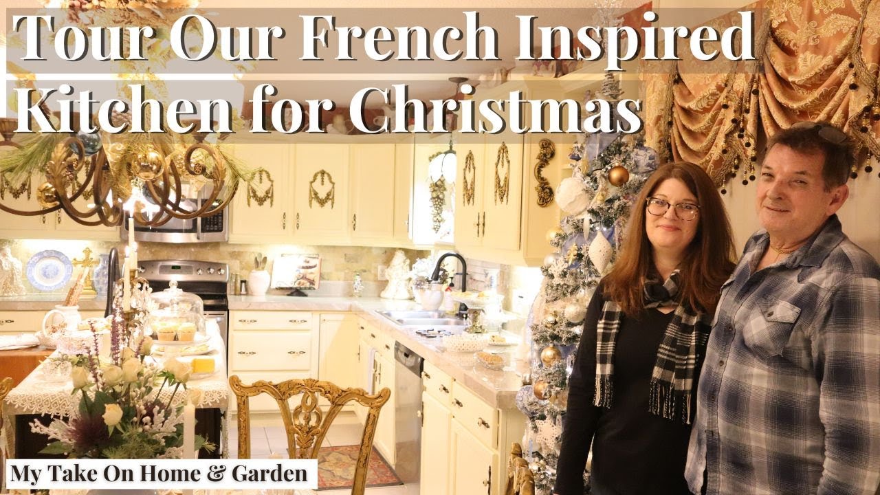ELEGANT FRENCH⚜️STYLE KITCHEN DECORATED FOR CHRISTMAS 2023