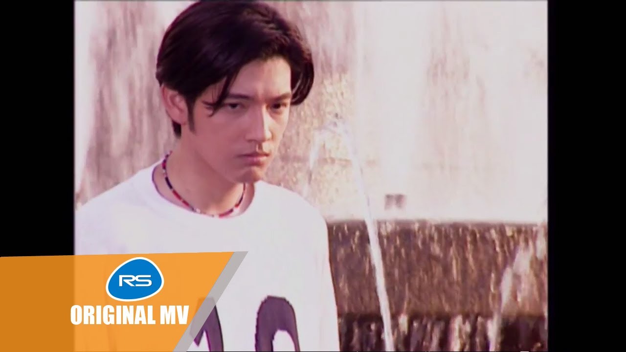 ไม่เคยรักกันเลยใช่ไหม : หนุ่ม ศรราม [Official MV]