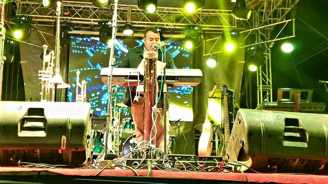 video full HD🎬 🤯¡BAILASOO!!!🥳 Tocando el gran Regino Aguilar en TOTOTEPEC