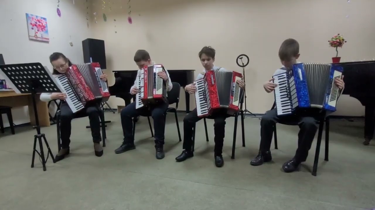 Ансамбль акордеоністів - S. Wonder “I just called to say I love you»