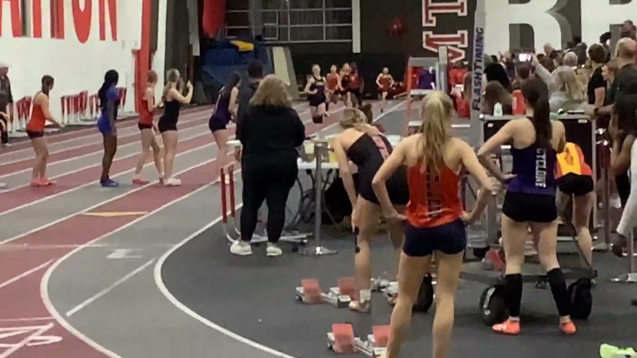 4x200m Relay (heat 4) @ Mt. Zion Indoor