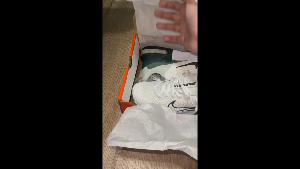 Nike Air max Alpha Trainer 6 Unboxing