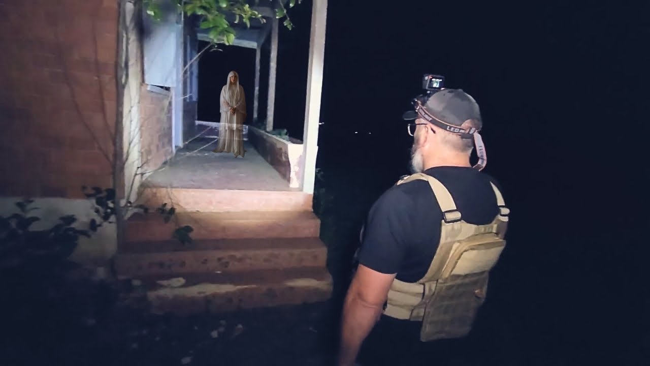 ASSUSTADORA NOITE NESTA CASA MALDITA