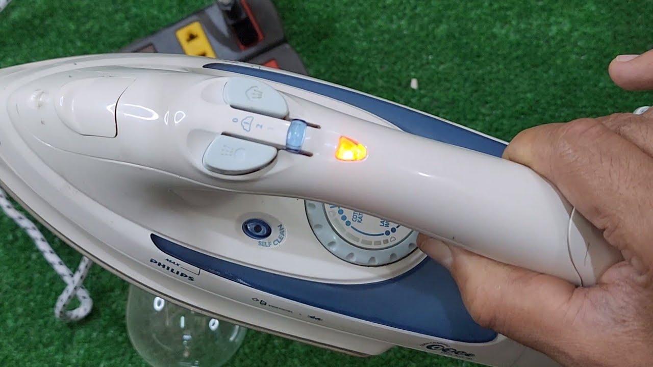 طريقه فك ظهر مكواه بخار فيليبس  وطريقة تغيير الكابل الخاص بها