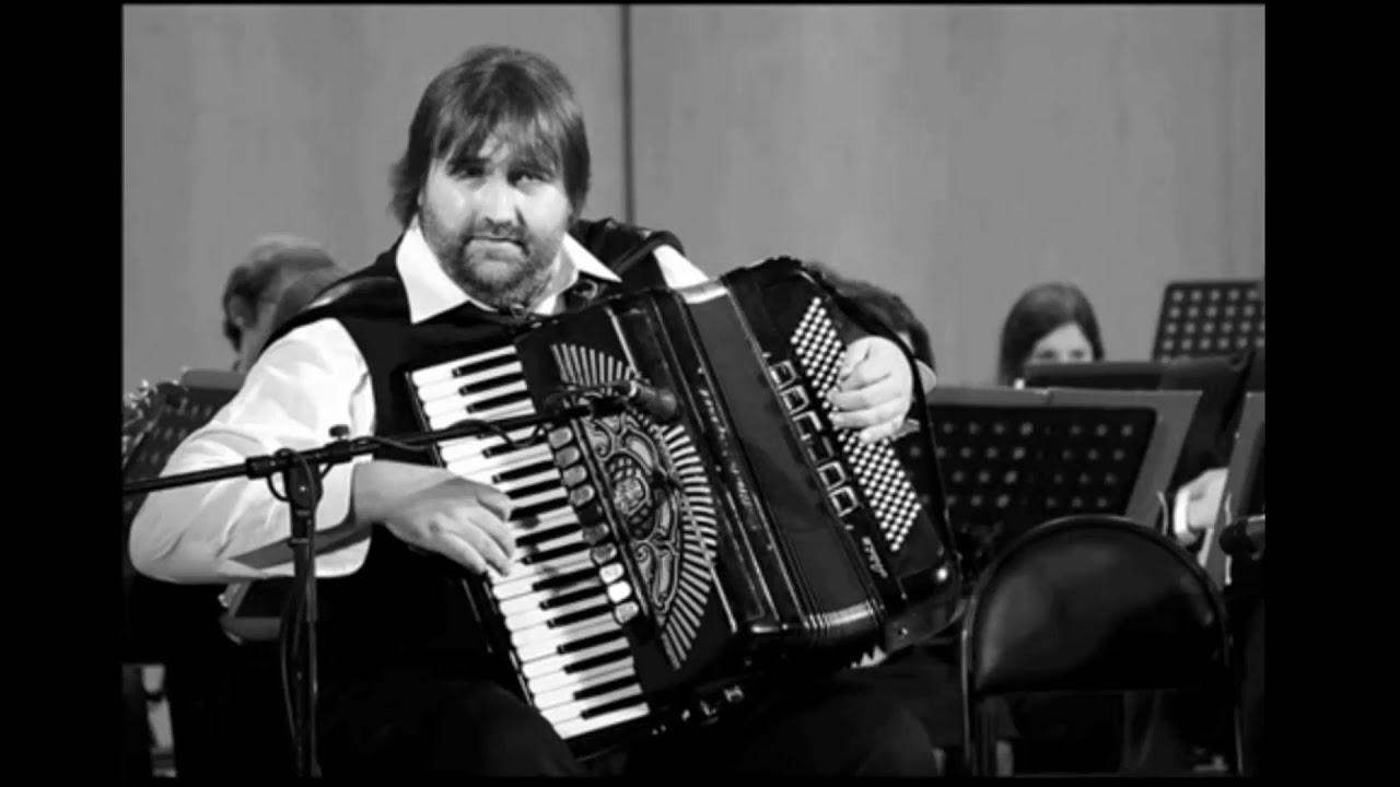 Bojan Jovanović - Srpsko Kolo