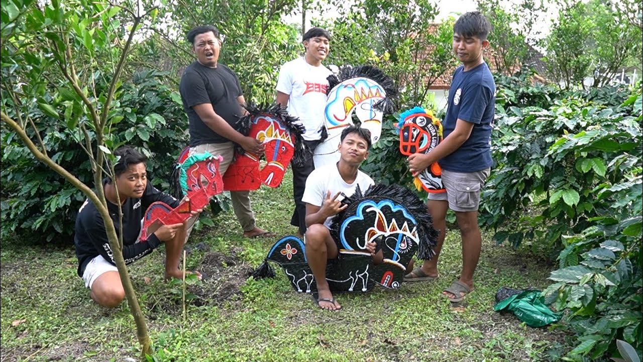 NEMUIN KUDA LUMPING DI HUTAN KITA LANGSUNG NARIIN
