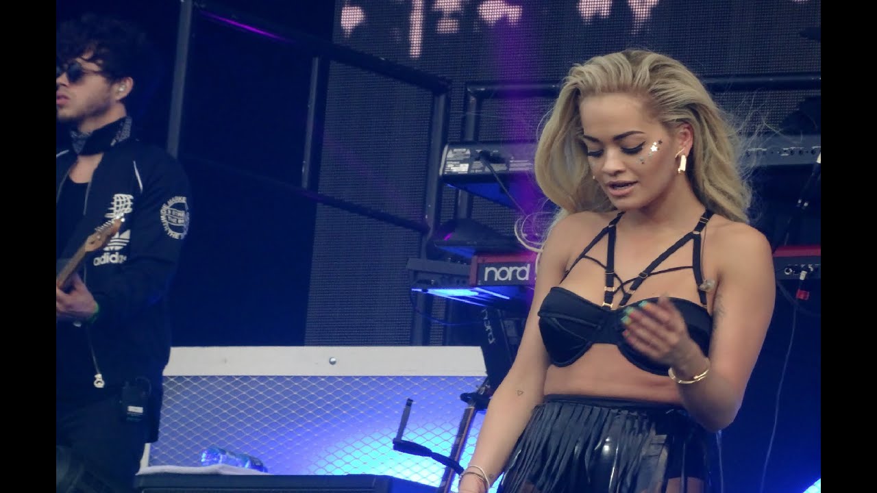 Rita Ora - Wireless Festival 2015
