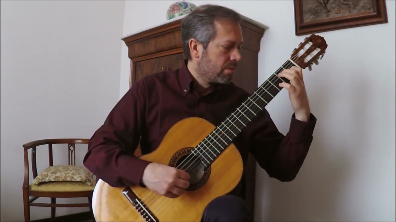 Andrea Dieci plays Studio op.  6 n. 12 (Andante) by Fernando Sor