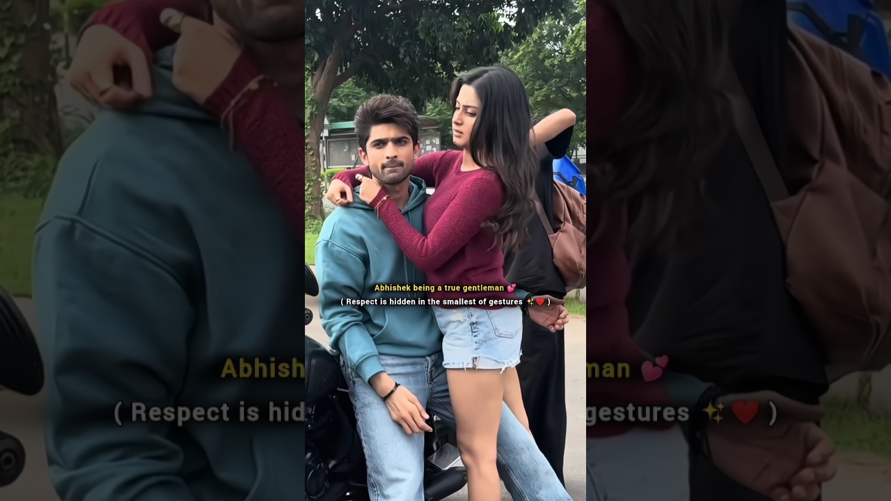 Abhishek being a true gentleman 💕 #abhishekkumar #ishamalviya #shorts #love #trending
