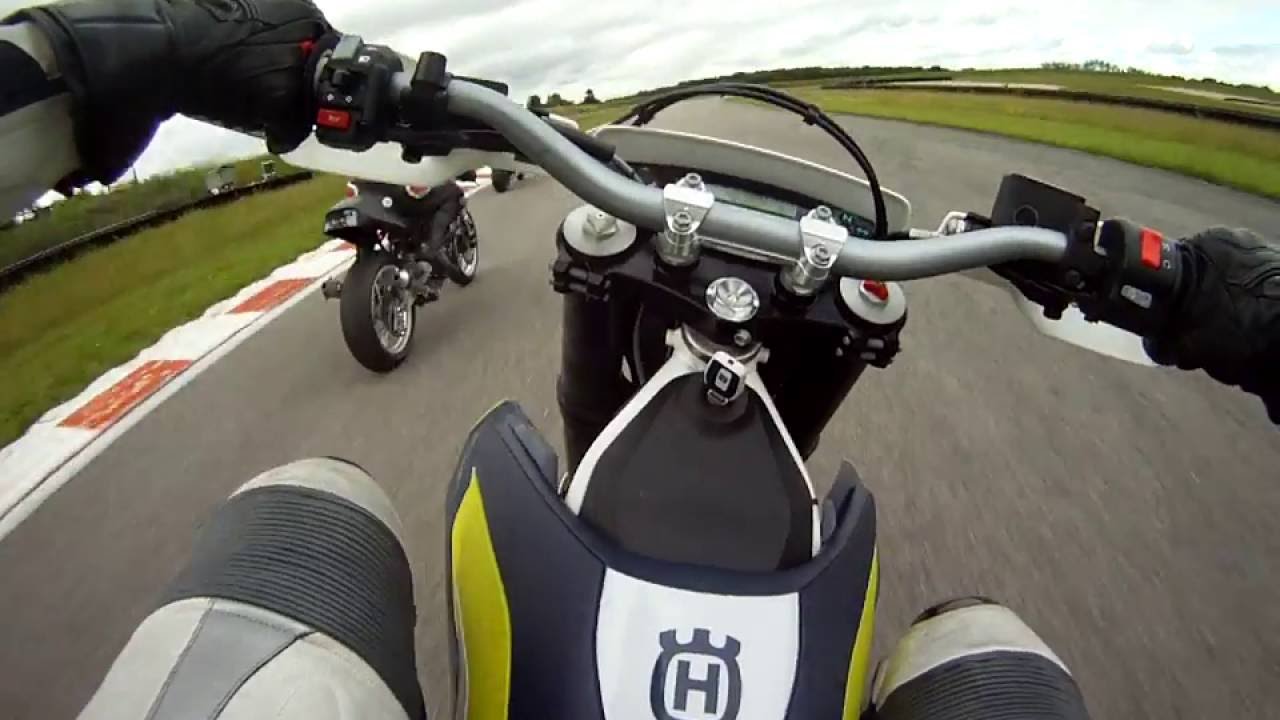 Husqvarna 701 Supermoto - Circuit de Bresse
