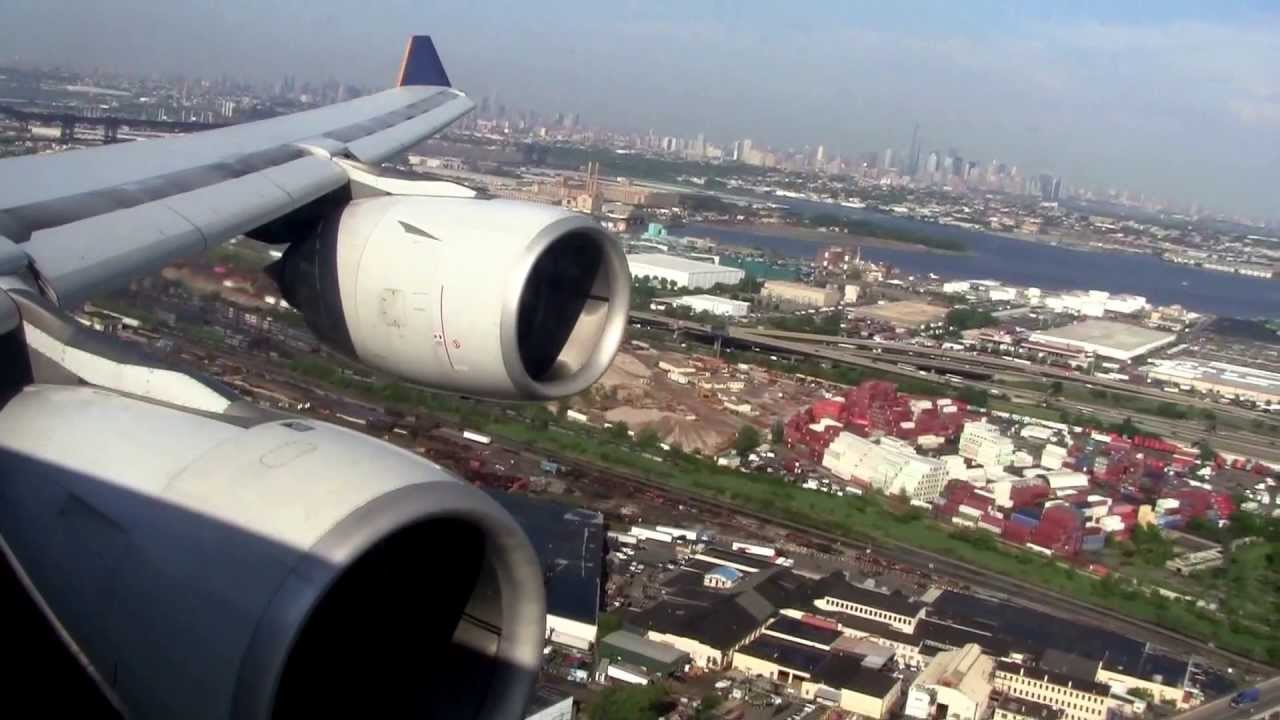 Singapore Airlines A340-500 Scenic Arrival into New York | 9V-SGE