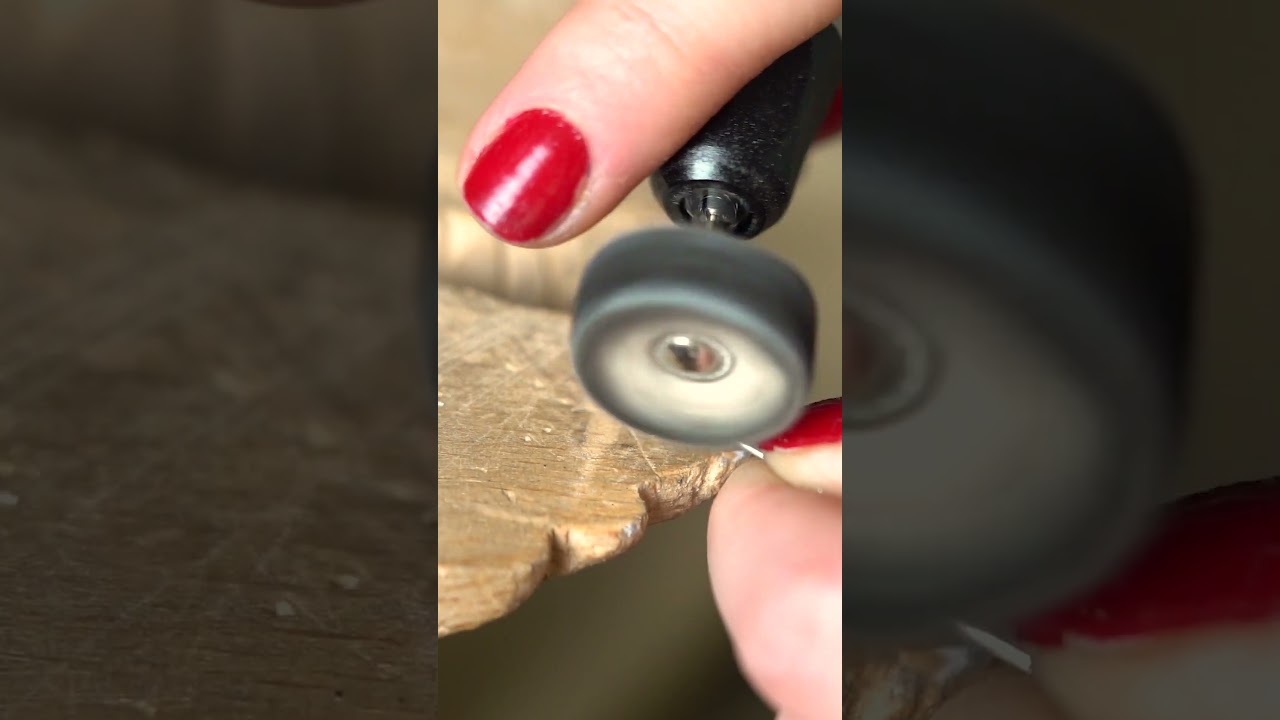 Making diamond stud earrings #jewelry #ring #studearrings #diamondsstud #minimalistdesigns