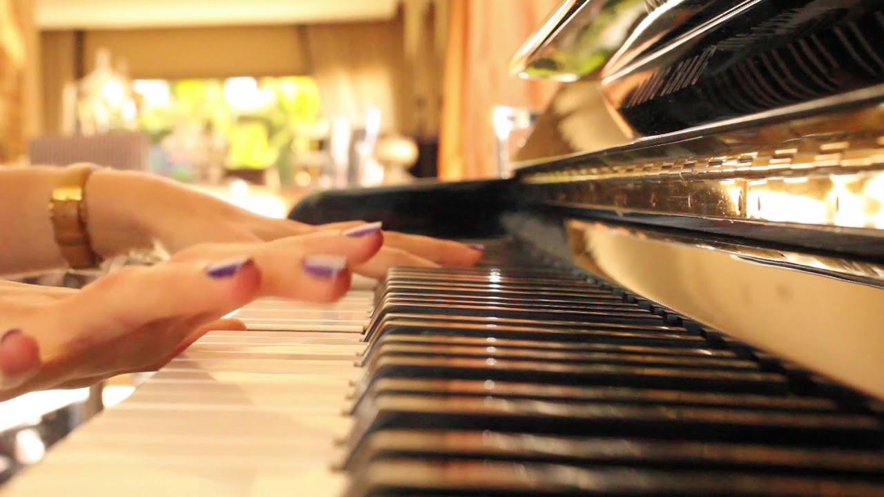 Camila Cabello- Havana(extract) (MahaHSN - Piano Cover)