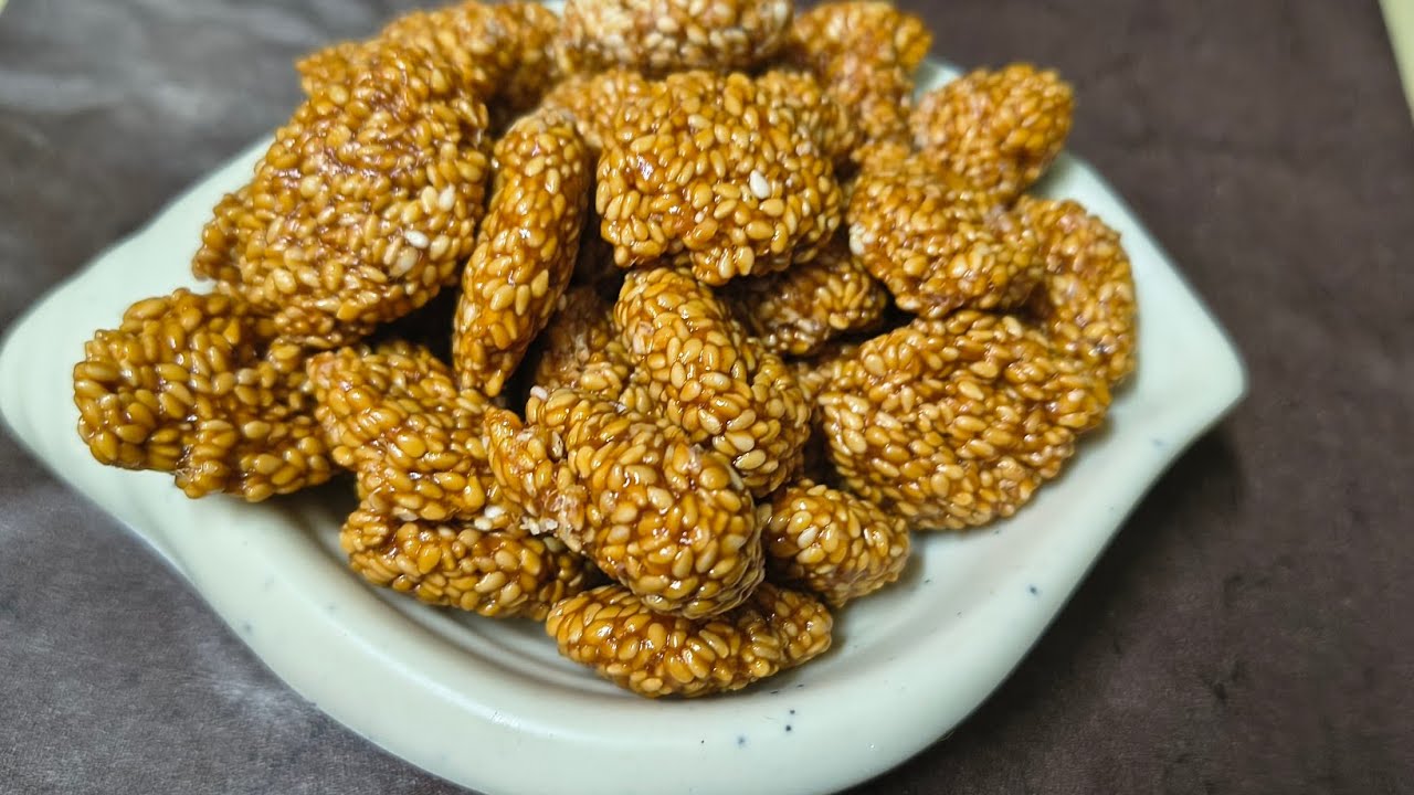 लोहड़ी स्पेशल तिल रेवड़ियां 😋#viral #food #cooking #kitchen #recipe #delicious #geggri #ghi 