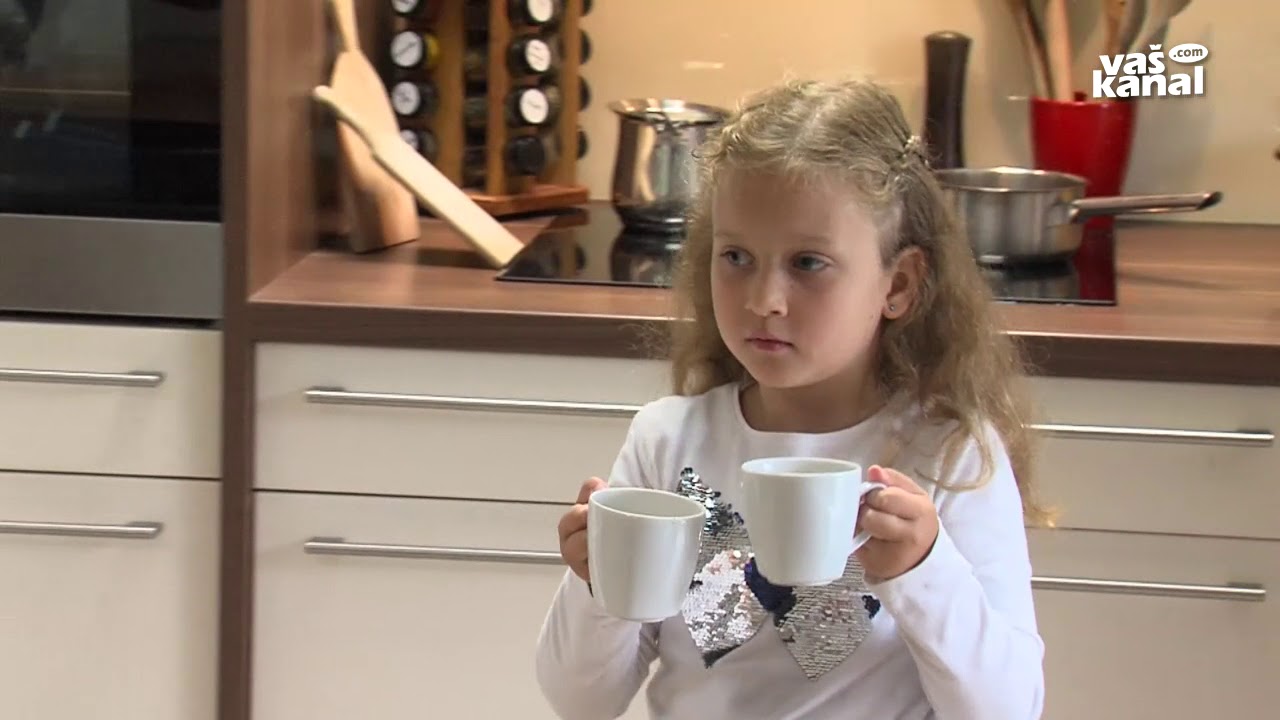 Prvi šolski dan za Julijo