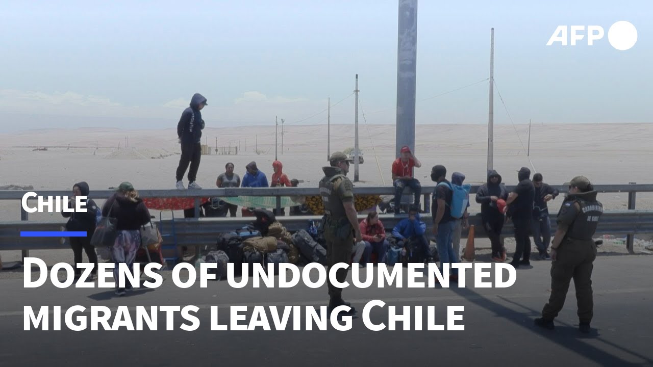 Fear of mass deportation drives dozens of undocumented migrants to leave Chile | AFP