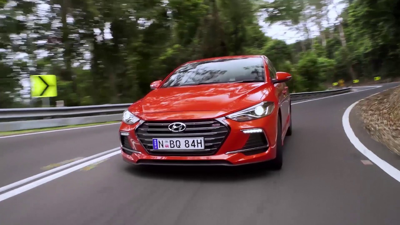 2017 Hyundai Elantra SR Review
