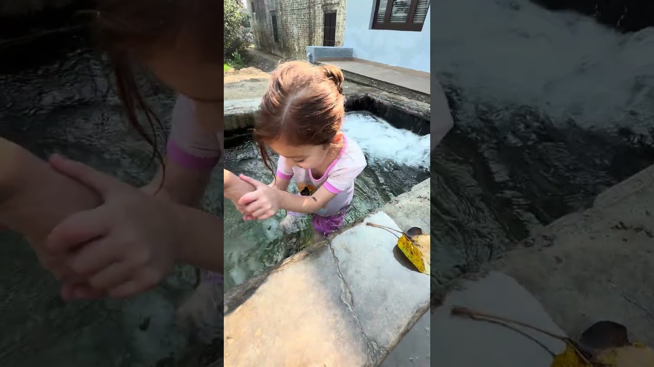 Аня обожает ❤️ играть в воде 💦 🚿