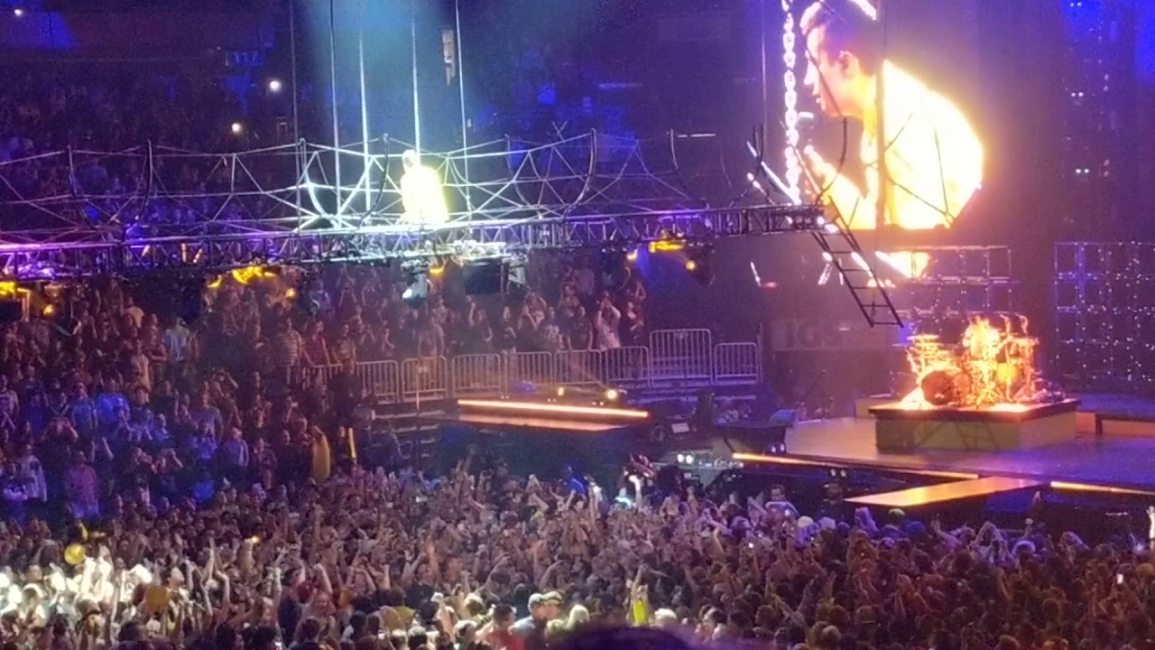 twenty one pilots - Pet Cheetah LIVE 6/30/2019 @ Columbus, OH