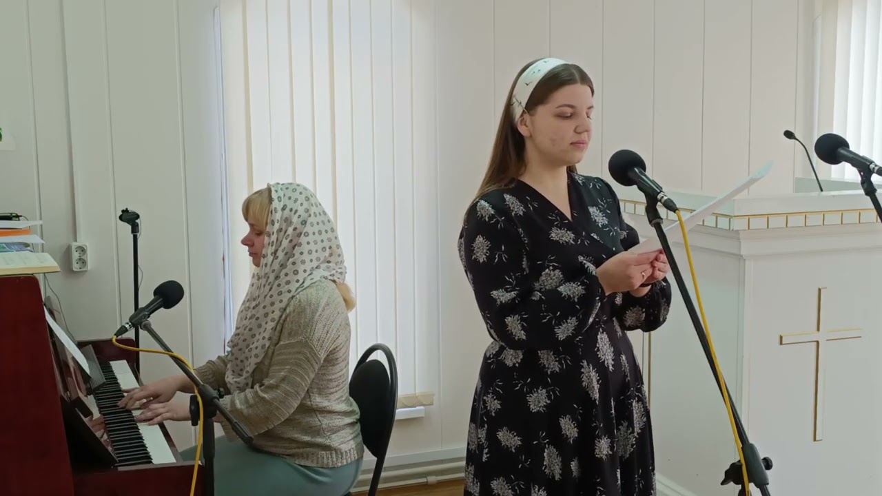 НЕ УЖАСАЙСЯ, НЕ СТРАШИСЬ [А.Крючков] / дуэт сестёр