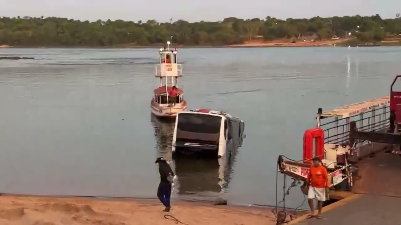 27/10 Retirada do ônibus que caiu no Rio Tocantins no dia 26 de outubro com 1 vítima fatal -PARTE 03