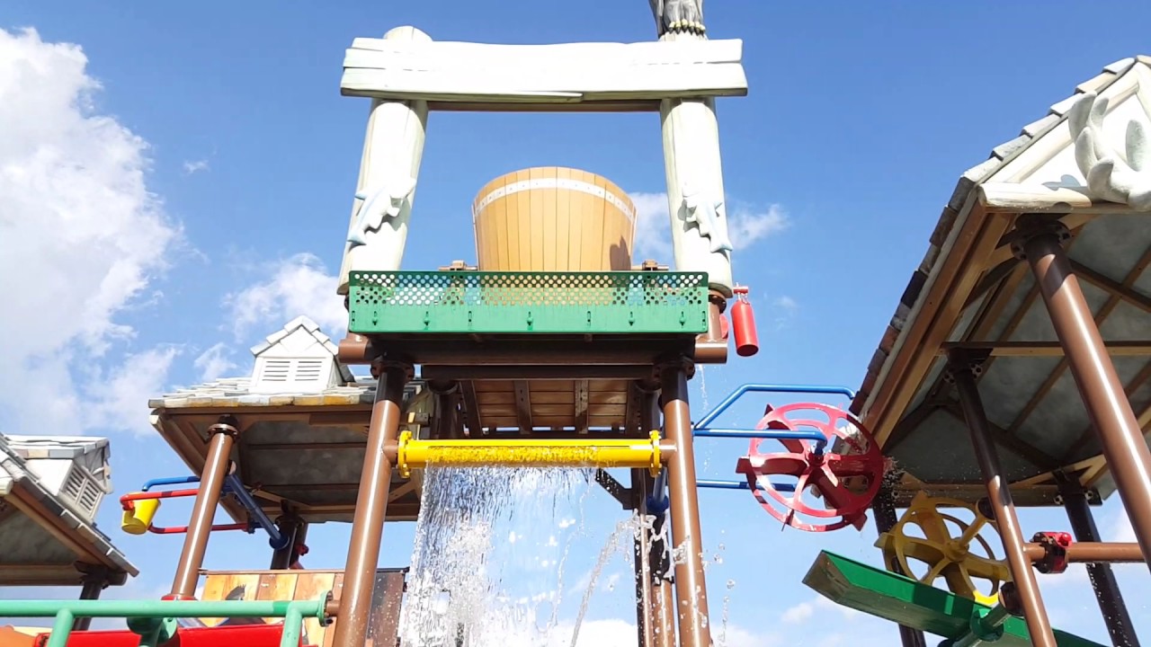 Wyndham at the Smokies - Maci vs the Big Bucket Waterfall!