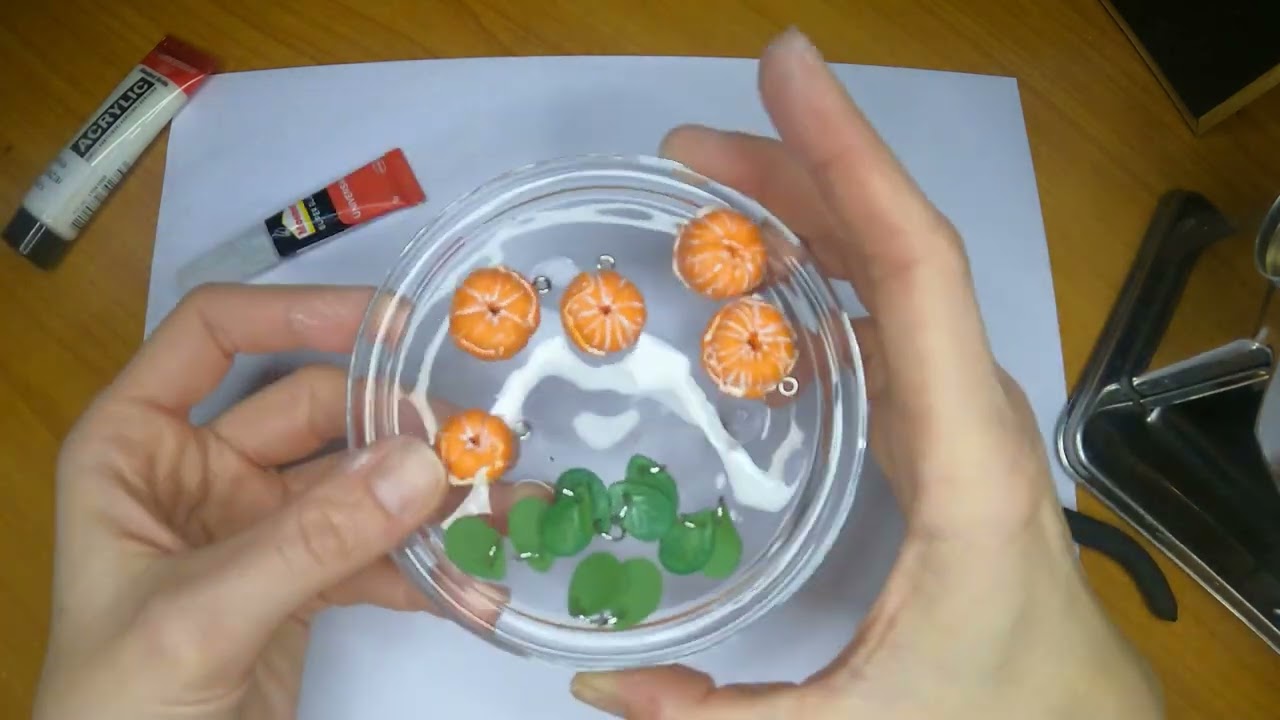 DIY: How whas made tangerine key chaine.
