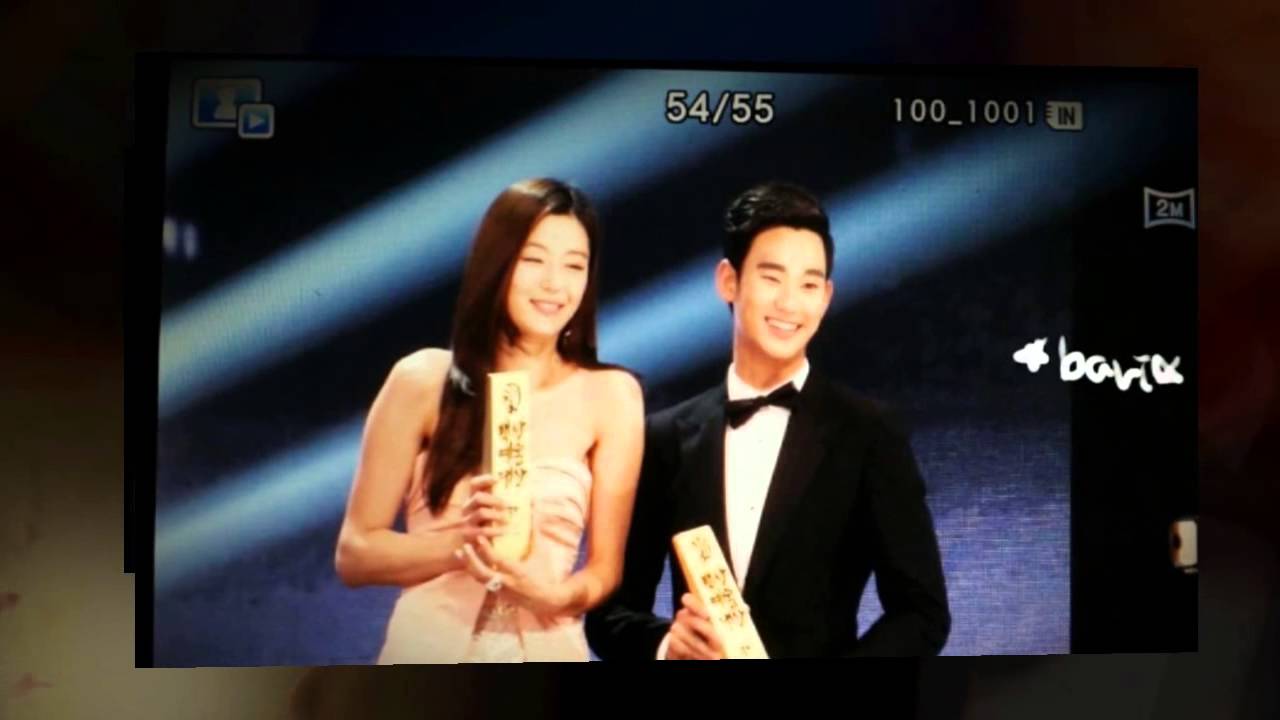 Kim Soo Hyun & Jun Ji Hyun Sweet Moments Part 1 @ 50th Baeksang Art Awards 2014