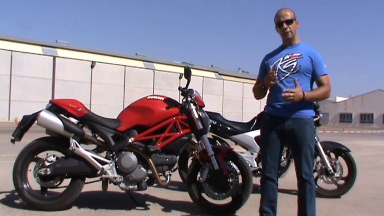 Examen Pista  Permiso A2 con la Ducati Monster