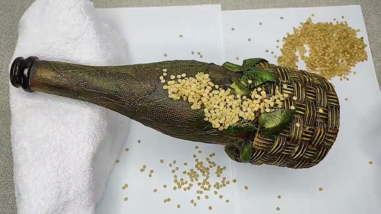 The Surprising Secret Behind Incredible Bottle Art. Easy Bottle decoration idea