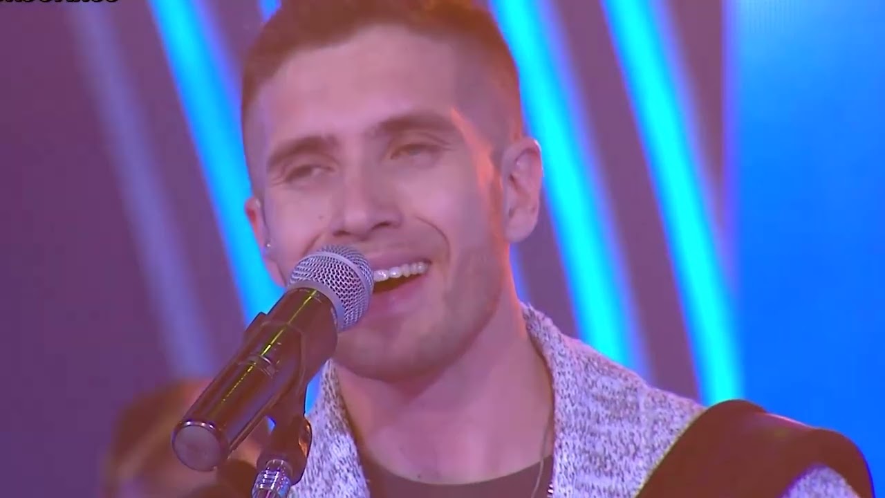 Chili Fernandez (Mensajeros del Amor) - Mensajero de Amor / Carta a un Amigo / El Soy Yo (en Vivo)