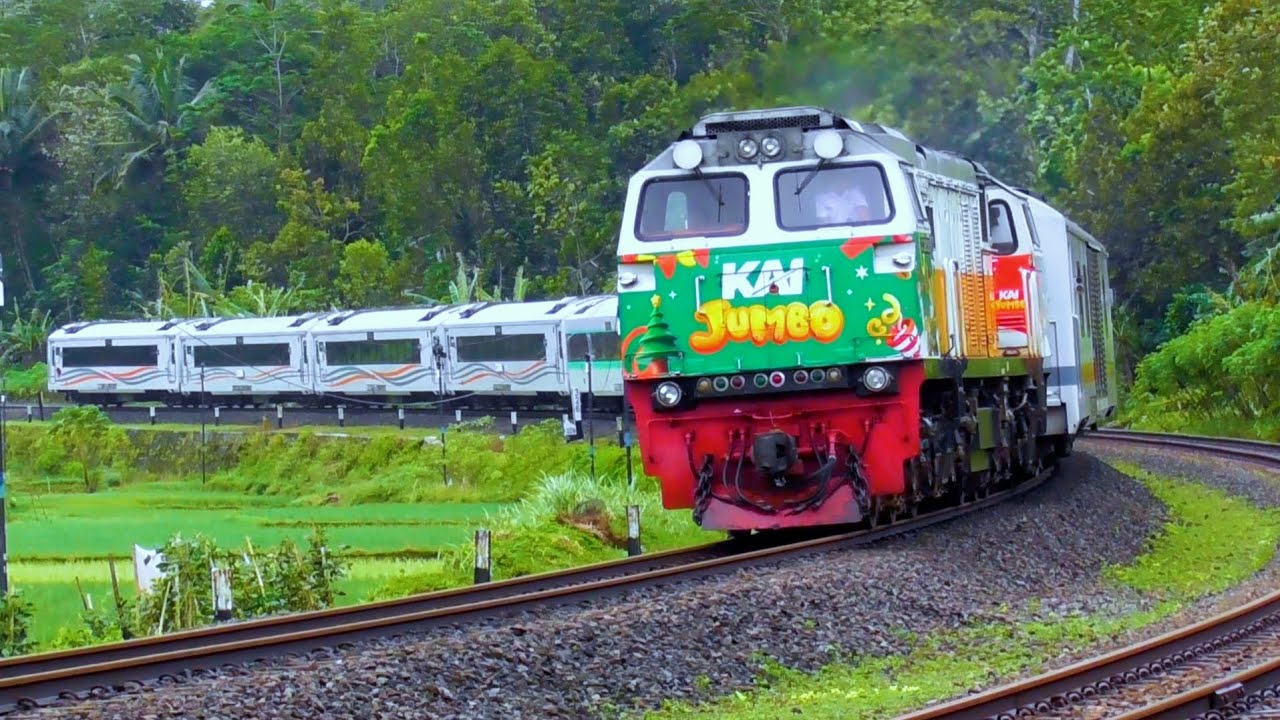 TOP‼️20 KERETA API PANJANG NGEBUT DI TIBER KAWASAN STASIUN PATUGURAN BUMIAYU