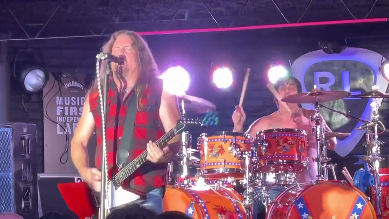Jackyl - We’re An American Band (Grand Funk Railroad) live at Riverfront Live, Cin., OH 11/23/22
