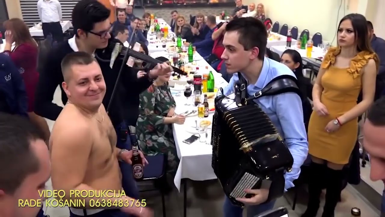 Aca nikolić brajić - Manuel ristić opasna svirka🎤🎵