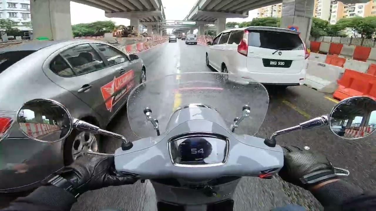 1st RIDE VESPA GTS 300 PADU!!!!