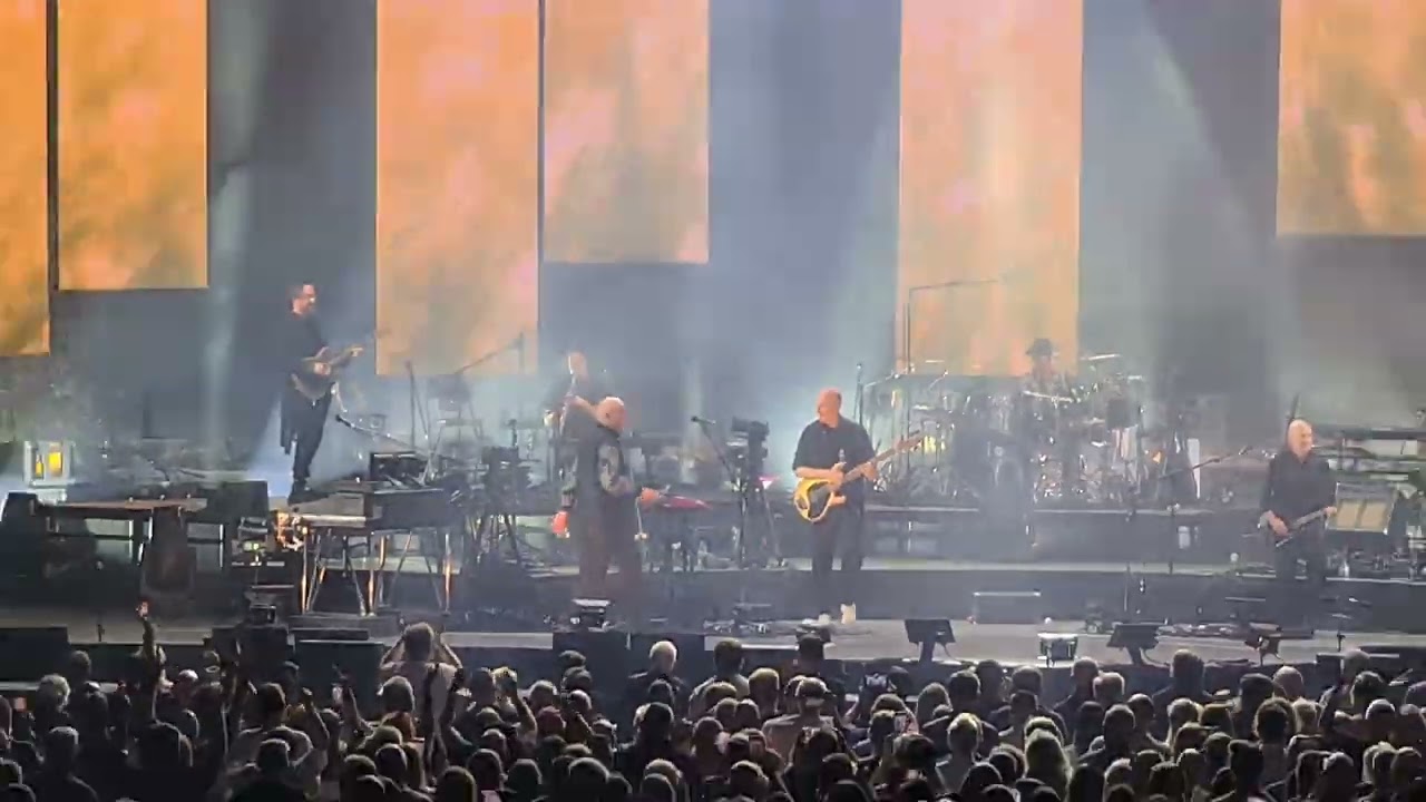 Peter Gabriel  ( Solsbury Hill  ) Live AO Arena Manchester 23/06/23