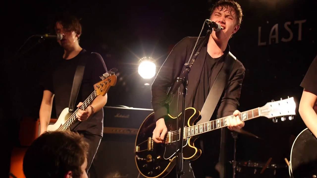 05 - LAST TRAIN - Live - 
