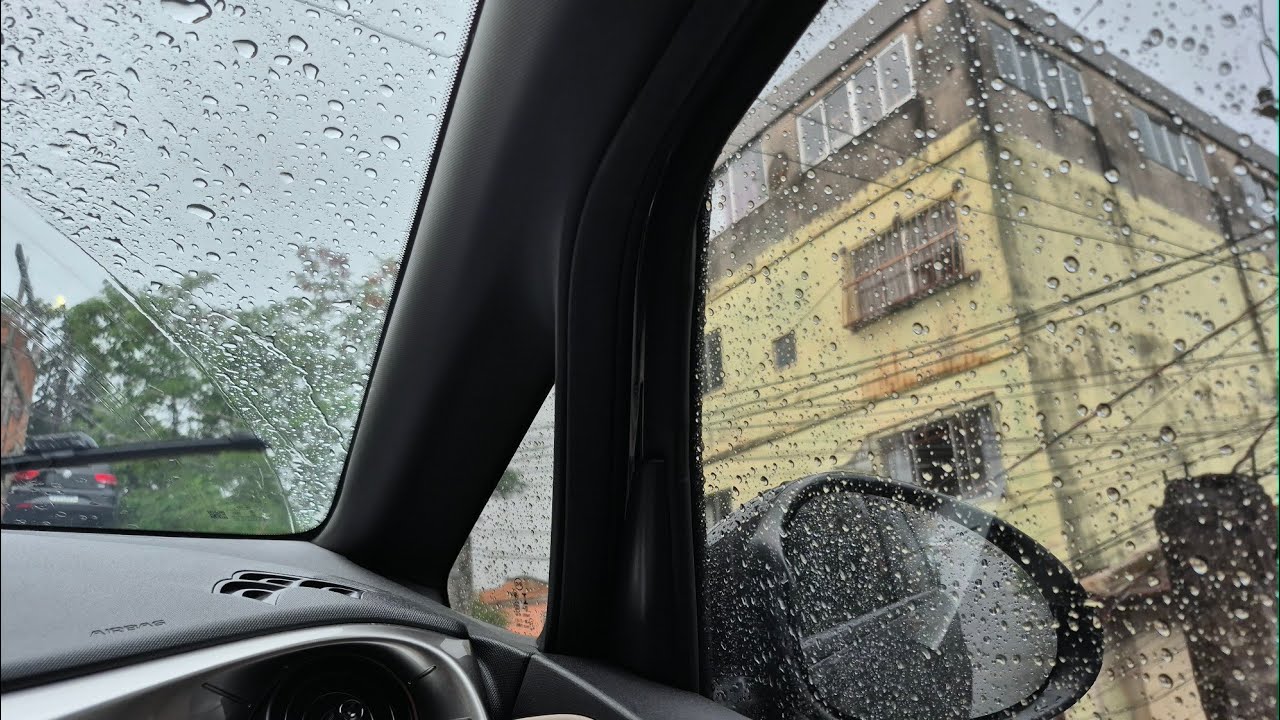 Alguns minutos de chuva em Vila Velha-ES e Vitória 
