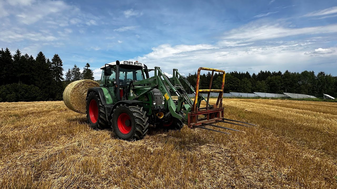Cabview | Transporting straw | Fendt Farmer 412 Vario