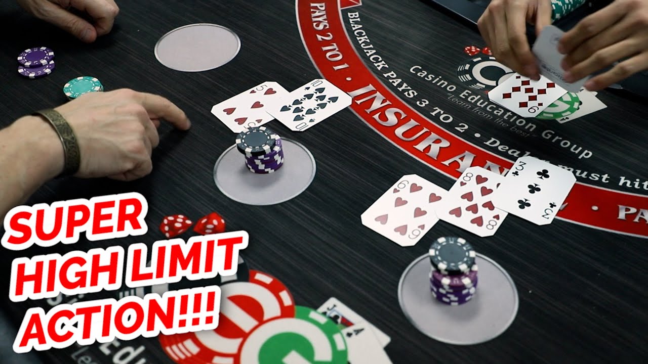 IMPOSSIBLE WIN STREAK - Blackjack Battle Timmy Vs. David