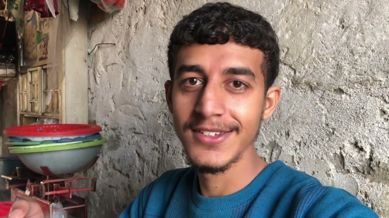 Famous chai wala in Pakistan 🇵🇰 